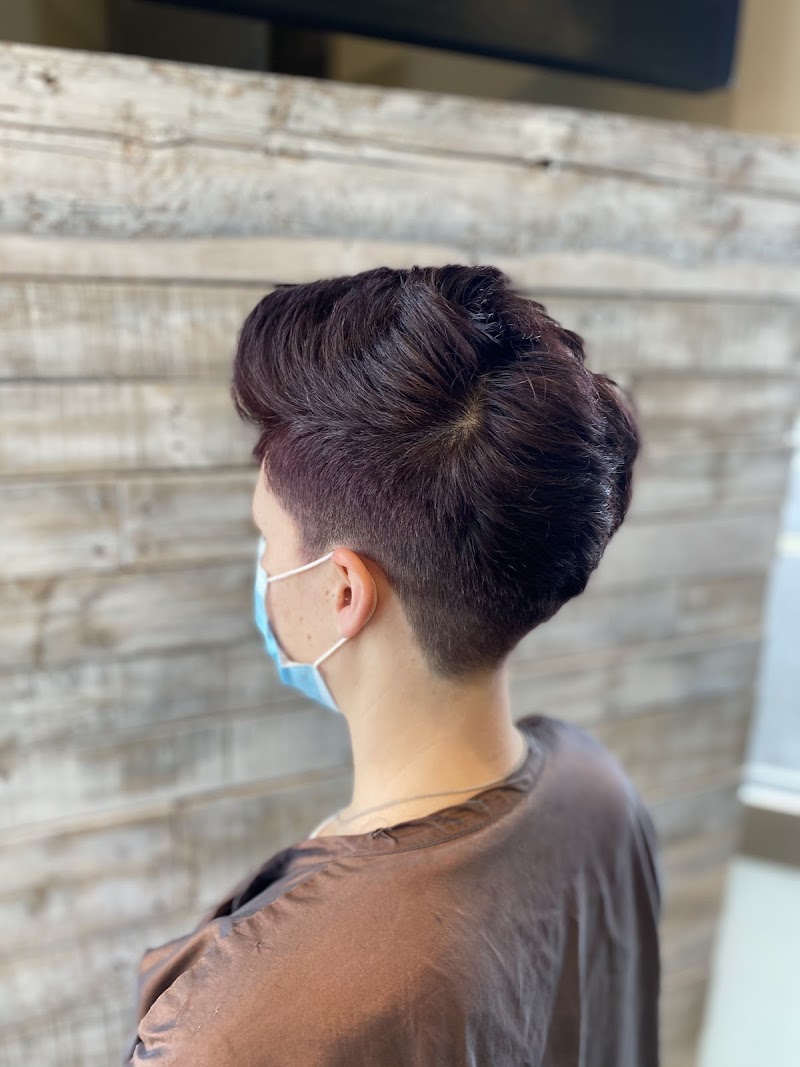 Salon Norman Dee