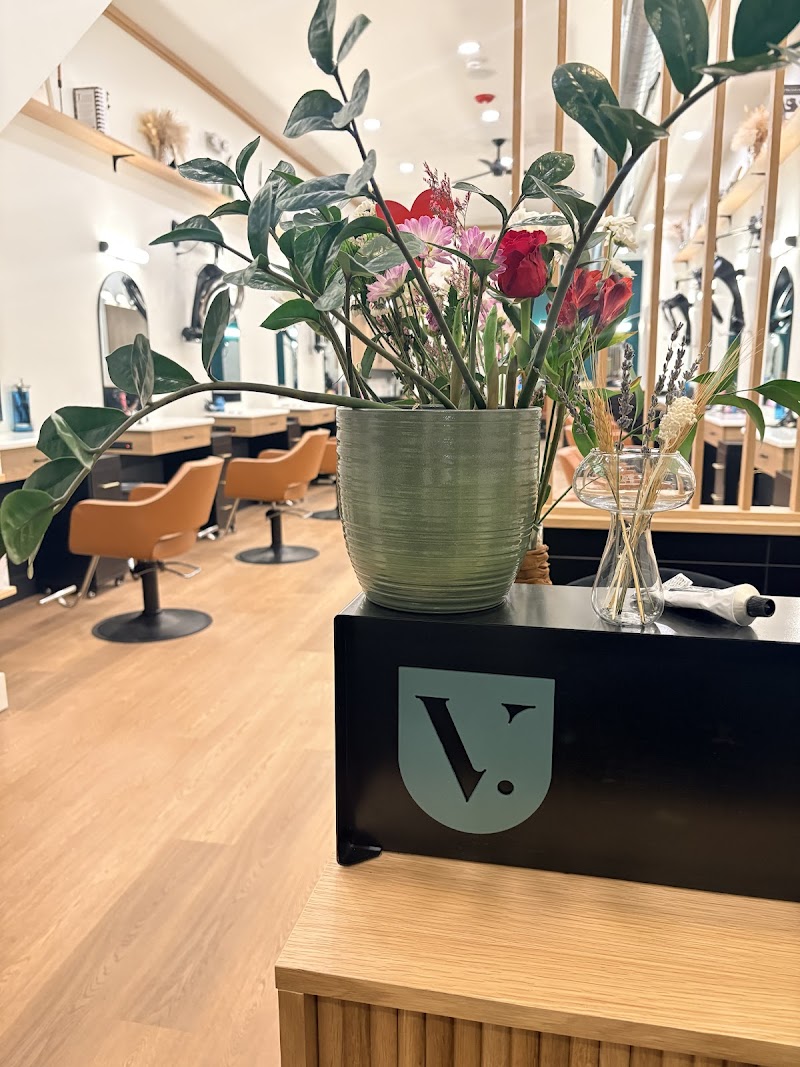 Volume Hair Studio