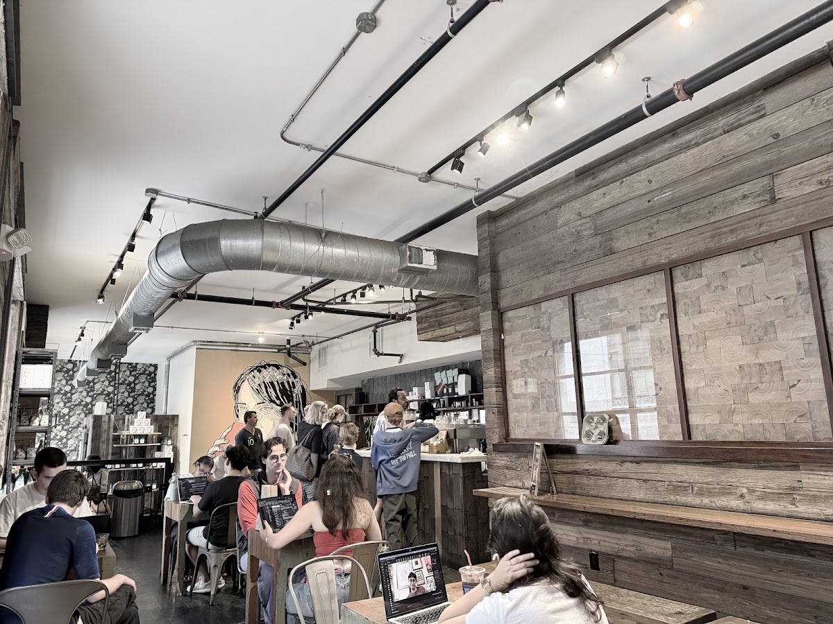 Elixr Coffee Roasters — Cafe
